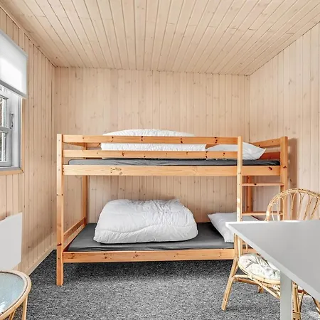 Lovely In With Wifi Holiday home