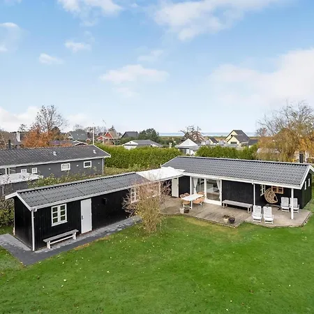 A Stunning In With 3 Bedrooms And Wifi Casa vacanze